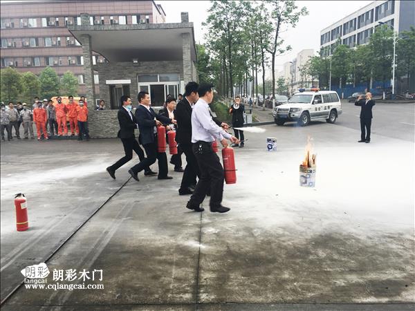 图八